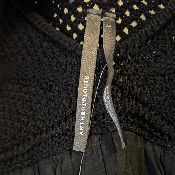 Anthropologie Black Sleeveless Top cute for Summer or beach. - Picture 3 of 9